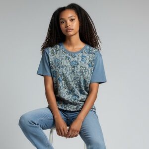 LOGO LOUNGE - FRENCH TERRY TOP / BLOUSE WITH PRINT FRIN LACE - TURQUOISE - B18‎